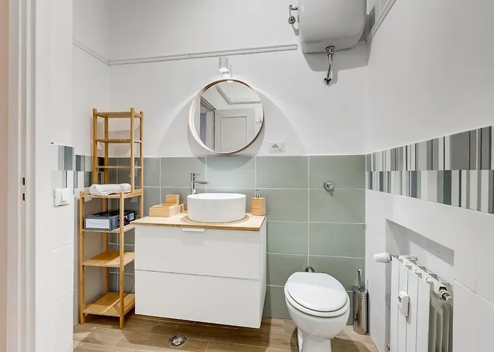7 Min Dal Colosseo, Aria Condizionata, Smart Tv, 4 Pax Apartamento *