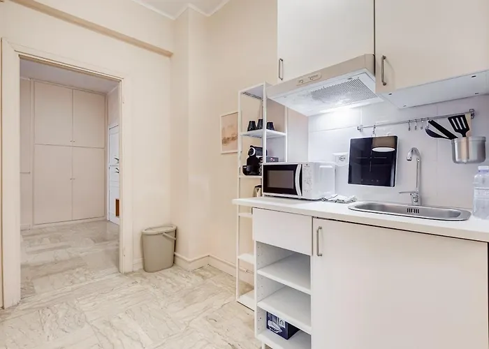 7 Min Dal Colosseo, Aria Condizionata, Smart Tv, 4 Pax Apartment