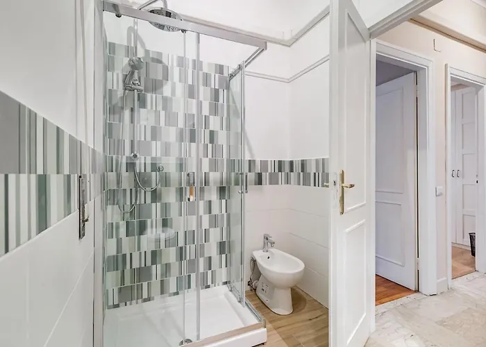 7 Min Dal Colosseo, Aria Condizionata, Smart Tv, 4 Pax Apartamento Roma